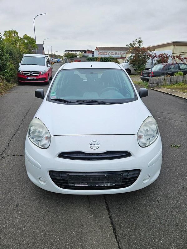 Weiß Gebraucht 2013 Nissan Micra Kleinwagen | 3.500 € (Fairer Preis) - Bild 1/4