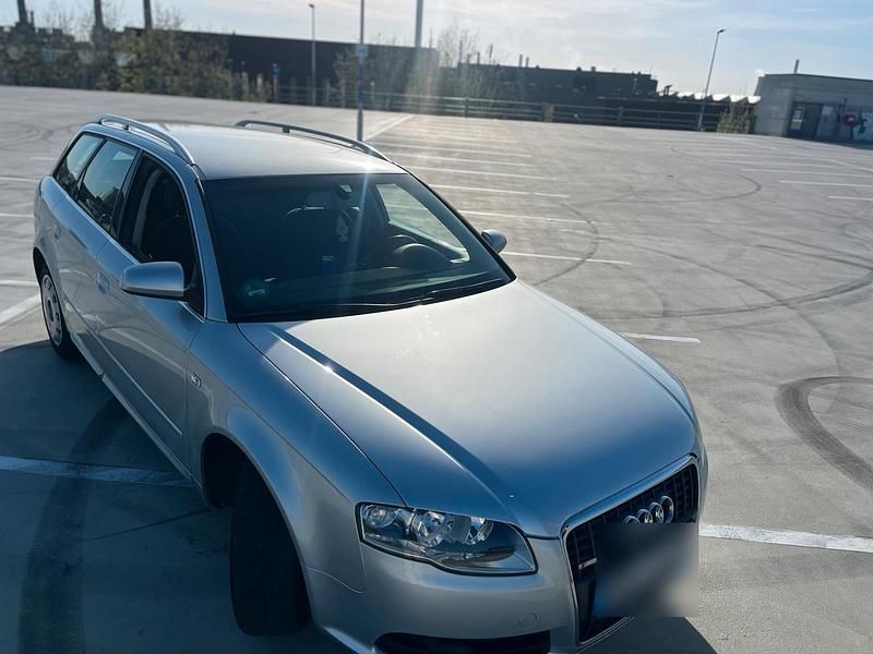 Gebraucht Audi A4 102 PS (75 kW) 2008 Silber Kombi