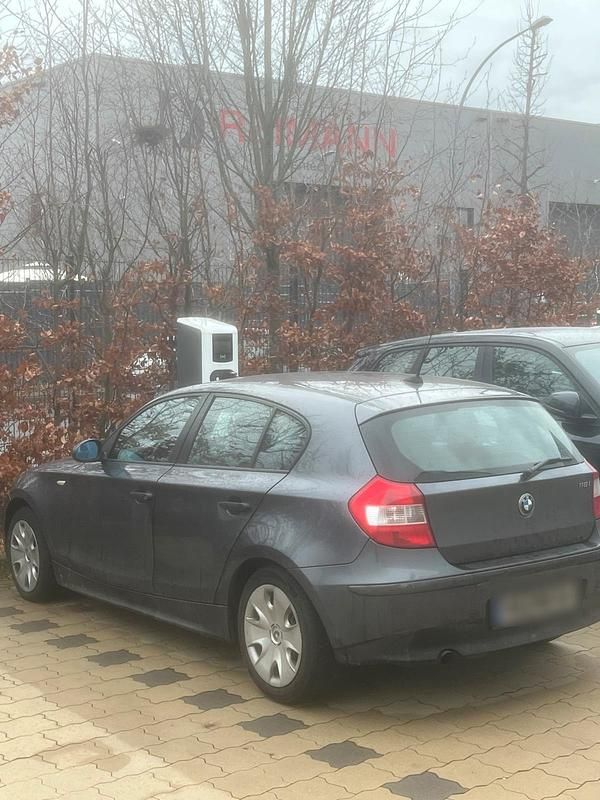 Gebraucht BMW 118 129 PS (94 kW) 2005 Grau Kleinwagen