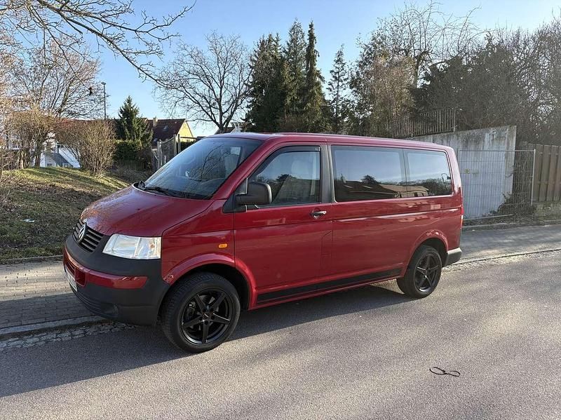 Gebraucht VW Transporter 105 PS (77 kW) 2006 Rot Van