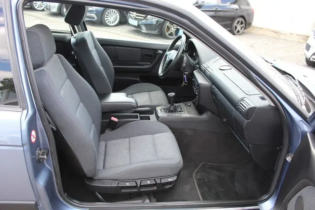 Gebraucht BMW 316 Comfort Edition 105 PS (77 kW) 2000 Blau Limousine