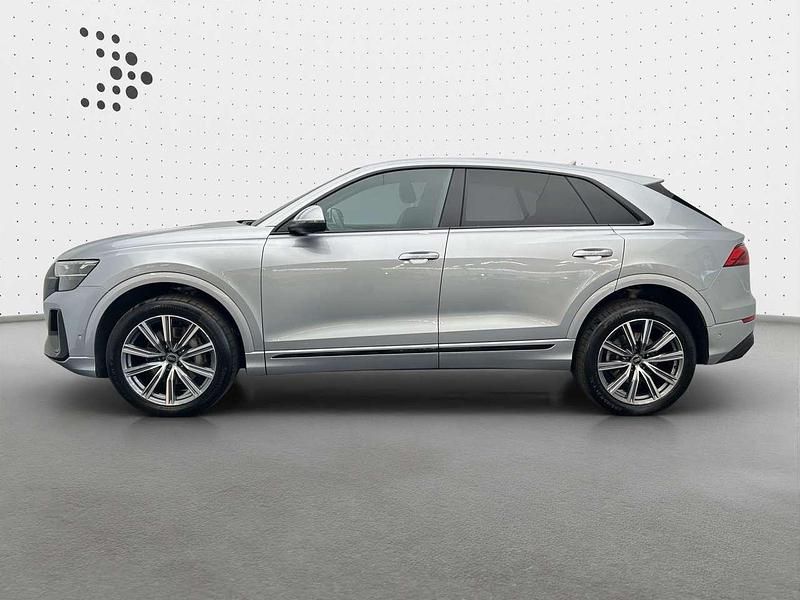 Gebraucht Audi Q8 S-Line 286 PS (210 kW) 2025 Silber SUV