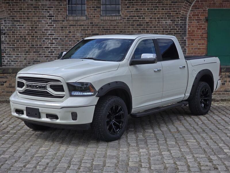 Second-hand Dodge Ram 402 CP (295 kW) 2017 Alb Pickup