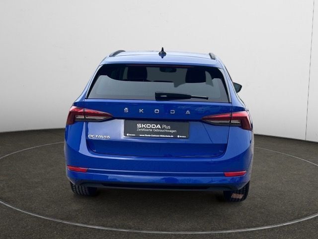 Gebraucht Skoda Octavia Ambition 150 PS (110 kW) 2021 Blau Kombi