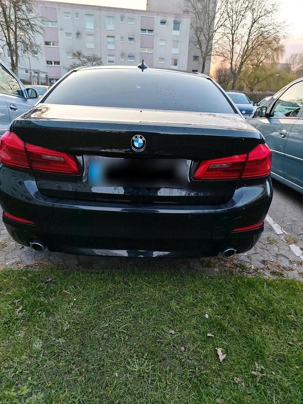 Gebraucht BMW 520 190 PS (139 kW) 2019 Schwarz Limousine