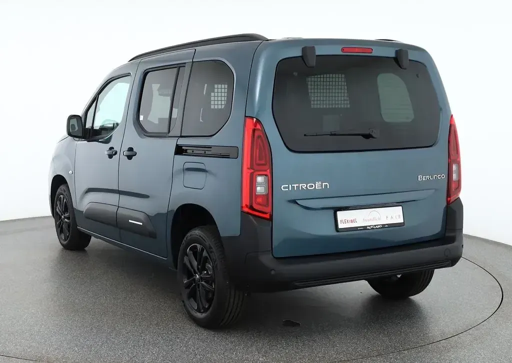 Neu Citroën Berlingo 131 PS (96 kW) 2026 Blau Van / Kleinbus