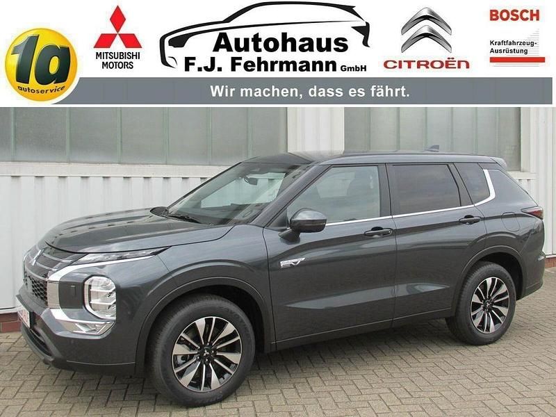 Grau Neu 2025 Mitsubishi Outlander P-HEV Plus SUV | 47.990 € (Superpreis) - Bild 1/4