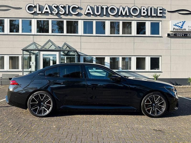 Gebraucht BMW M5 Performance 727 PS (534 kW) 2025 Schwarz Limousine