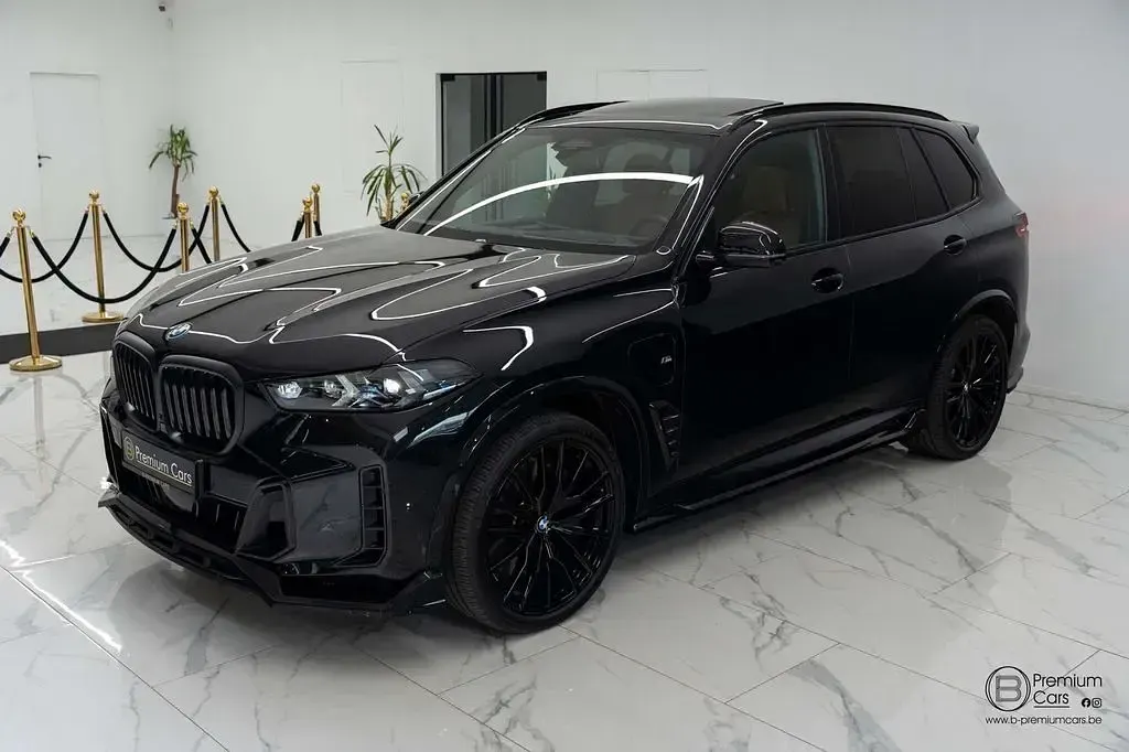 Gebraucht BMW X5 M Performance 489 PS (359 kW) 2025 Schwarz SUV