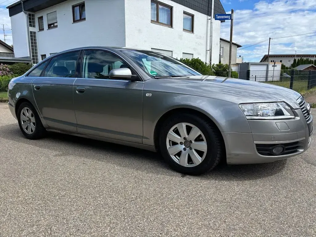 Gebraucht Audi A6 Ambiente 256 PS (188 kW) 2005 Grau Limousine