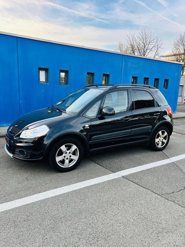 Gebraucht Suzuki SX4 135 PS (99 kW) 2010 Schwarz SUV