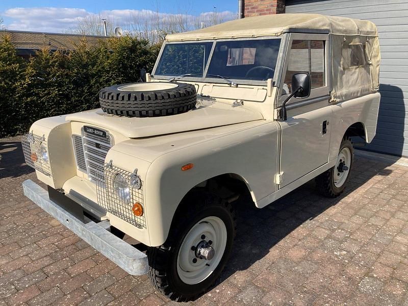 Gebraucht Land Rover 88 77 PS (56 kW) 1979 Beige SUV