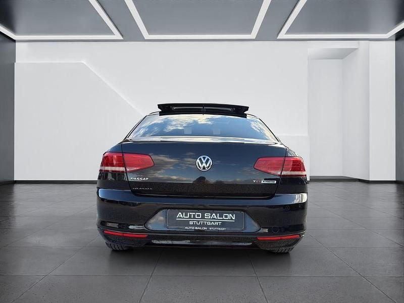 Gebraucht VW Passat 150 PS (110 kW) 2015 Schwarz Limousine