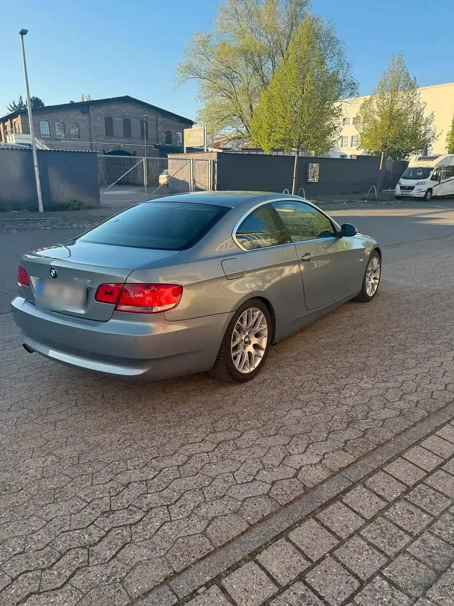 Używany BMW 325 218 KM (160 kW) 2006 Srebrny Coupe