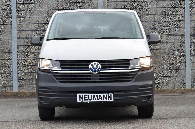 Gebraucht VW Transporter 110 PS (80 kW) 2024 Weiß Van
