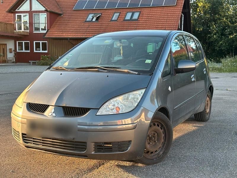 Braun Gebraucht 2008 Mitsubishi Colt Limousine | 590 € (Guter Preis) - Bild 1/4