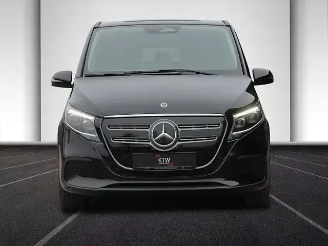 Gebraucht Mercedes EQV300 150 kW (204 PS) 2025 Schwarz Van / Kleinbus
