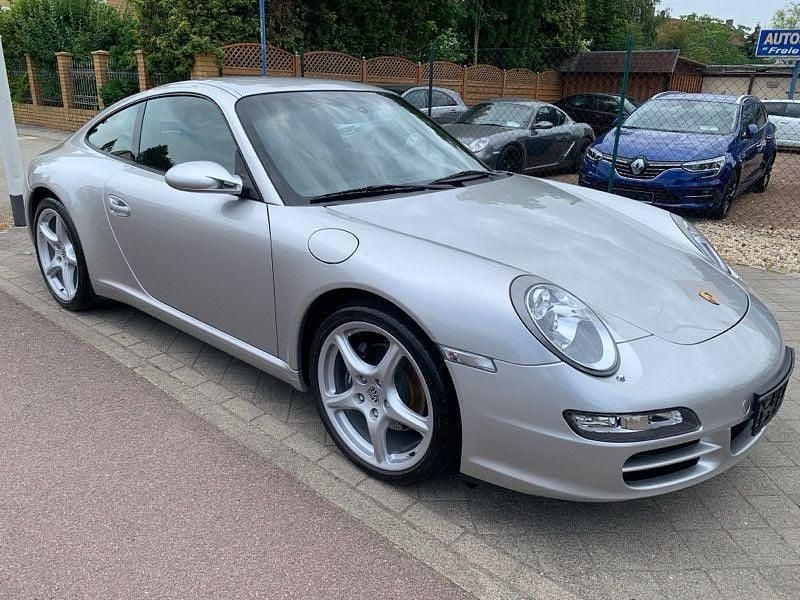 Silber Gebraucht 2005 Porsche 997 Coupé | 54.990 € (Fairer Preis) - Bild 1/4