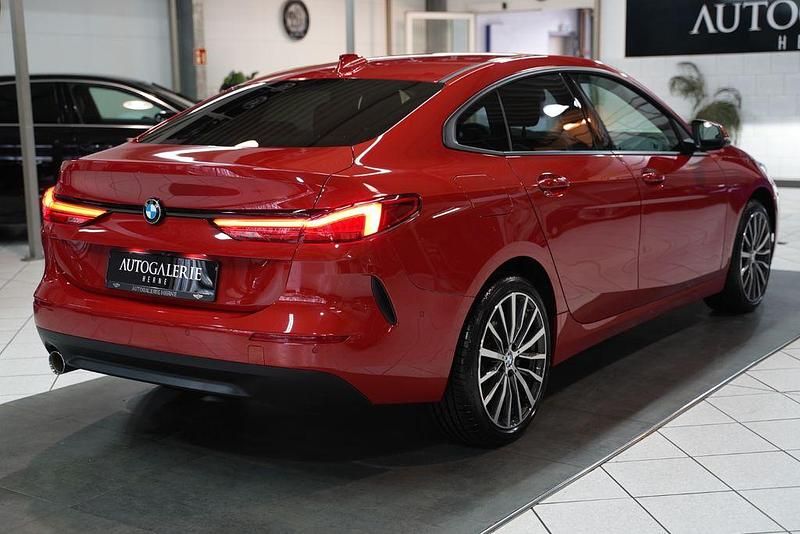 Gebraucht BMW 218 Advantage 136 PS (100 kW) 2024 Rot Coupé