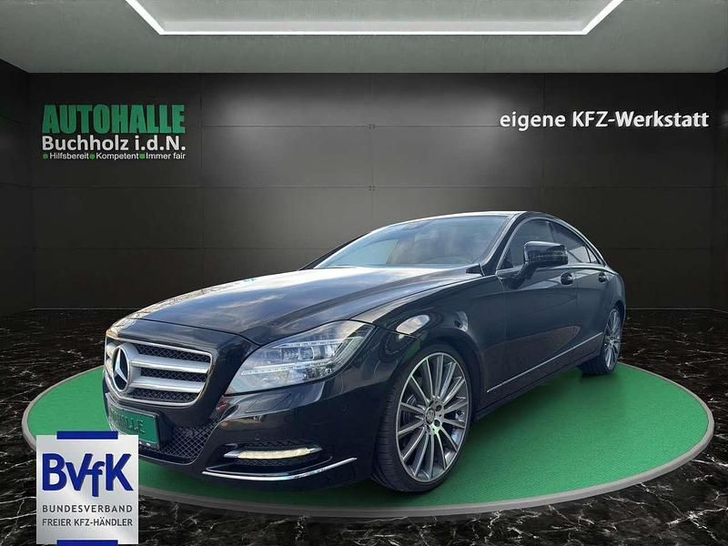 Schwarz unilack Gebraucht 2011 Mercedes CLS350 AMG Limousine | 11.490 € (Etwas zu teuer) - Bild 1/3