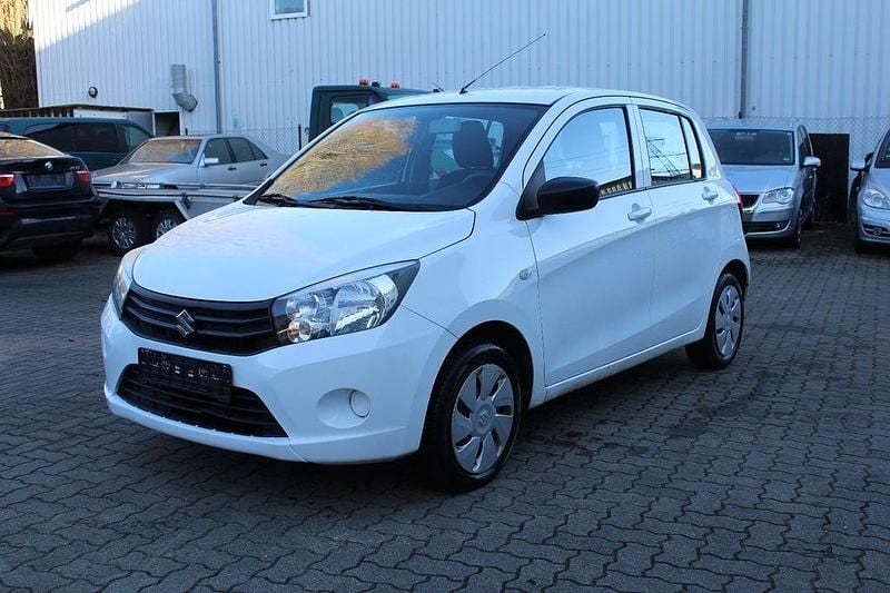 Gebraucht Suzuki Celerio Basic 68 PS (50 kW) 2015 Weiß Kleinwagen