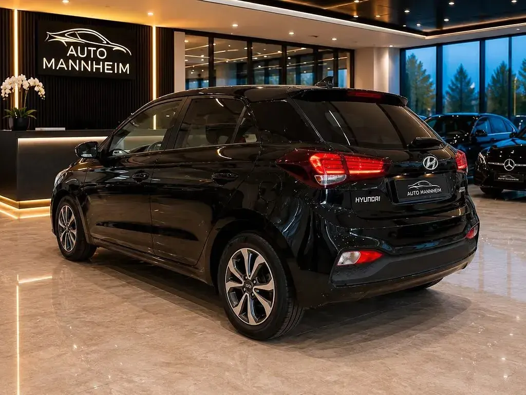 Gebraucht Hyundai i20 Active 101 PS (74 kW) 2020 Schwarz Kleinwagen