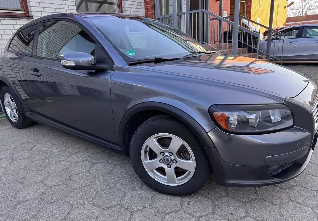Gebraucht Volvo C30 Momentum 109 PS (80 kW) 2007 Grau Kleinwagen