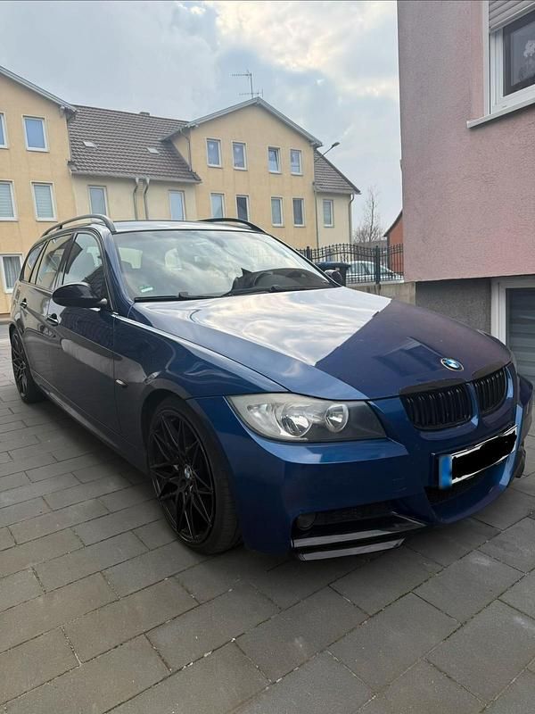 Gebraucht BMW 320 M Sport 177 PS (130 kW) 2008 Blau Kombi