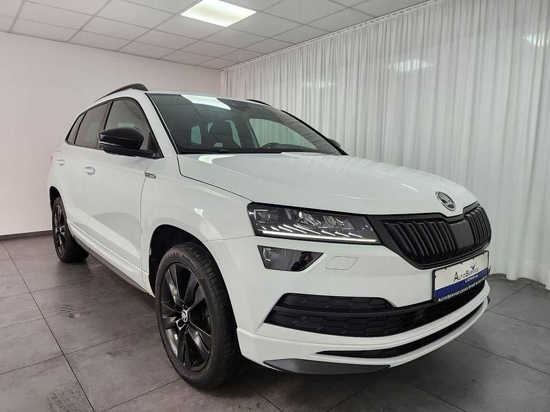 Weiß Gebraucht 2019 Skoda Karoq SportLine SUV | 19.990 € (Guter Preis) - Bild 1/4