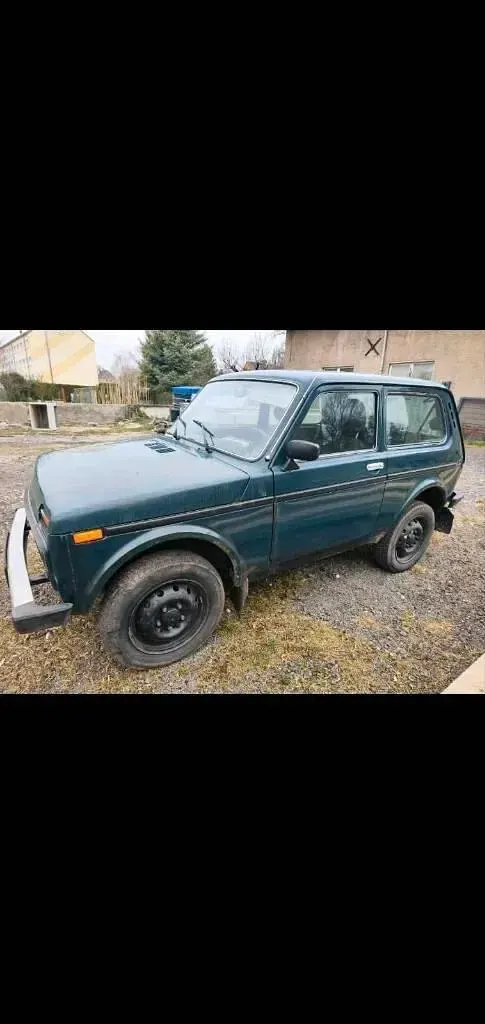 Gebraucht Lada niva 2010 Grün SUV