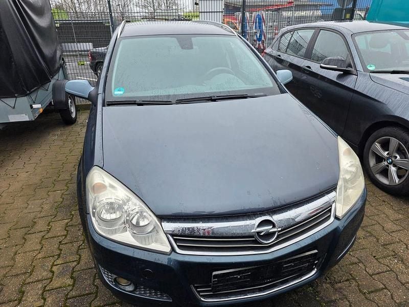 Grau Gebraucht 2009 Opel Astra Edition Kombi | 1.100 € (Superpreis) - Bild 1/4