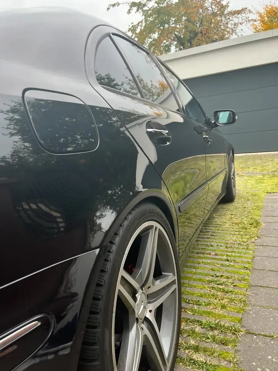Gebraucht Mercedes E350 AMG 272 PS (200 kW) 2006 Schwarz Limousine