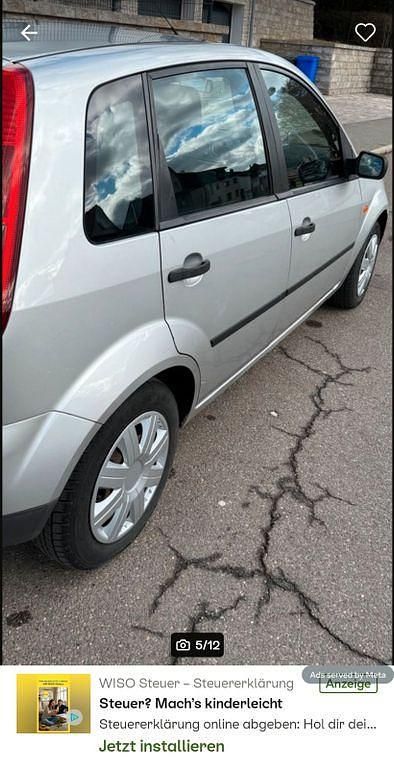 Gebraucht Ford Fiesta Ambiente 80 PS (58 kW) 2005 Silber Kleinwagen