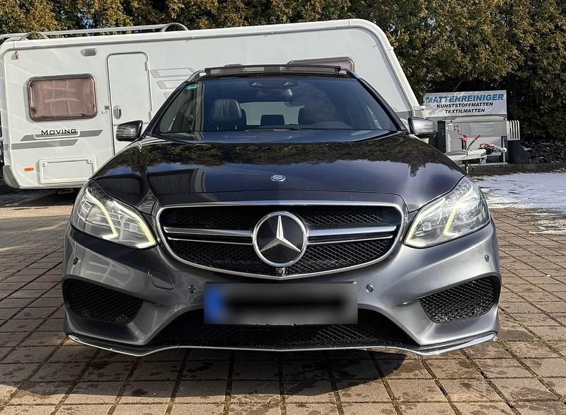 Gebraucht Mercedes E300 231 PS (169 kW) 2013 Grau Kombi