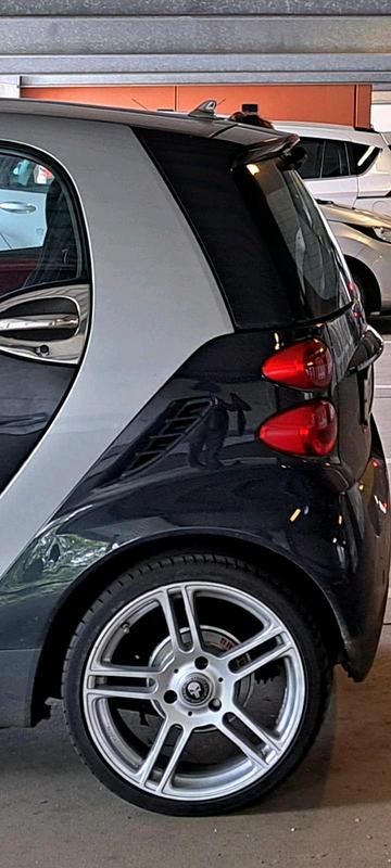 Gebraucht 2025 Smart ForTwo Coupé Coupé | 3.500 € - Bild 1/4