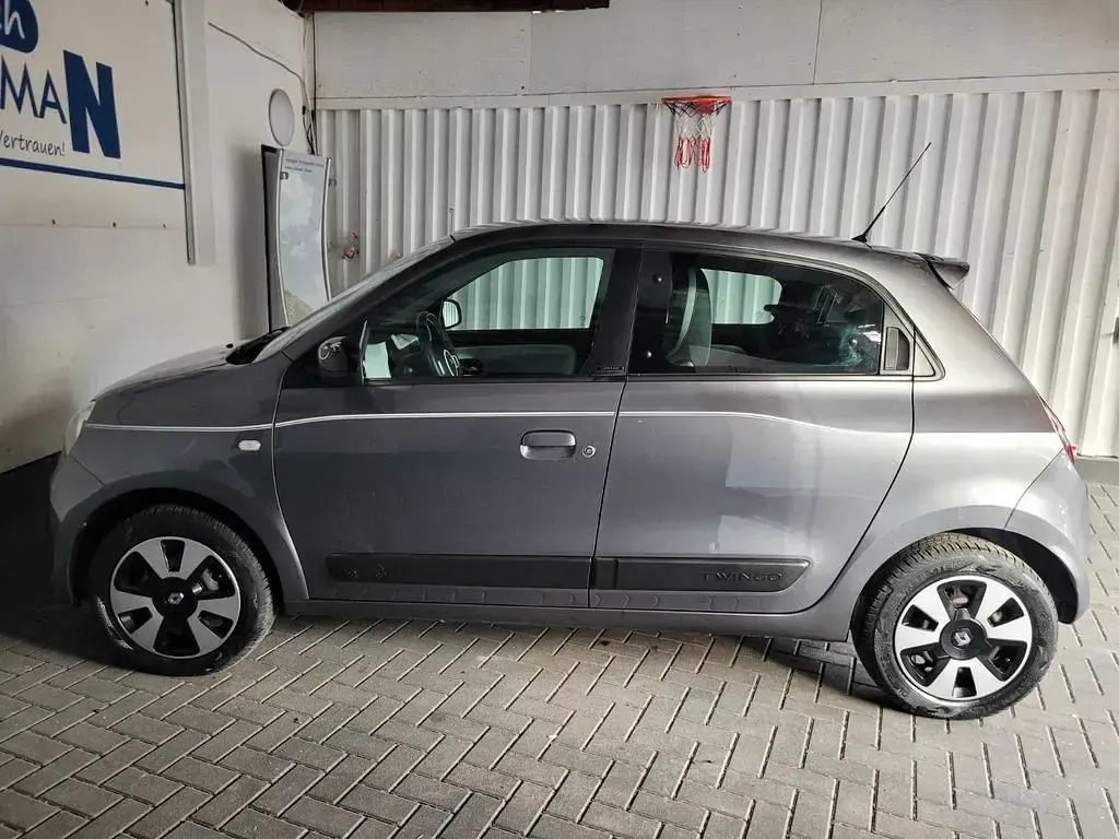 Gebraucht Renault Twingo LIMITED 69 PS (50 kW) 2018 Grau Kleinwagen