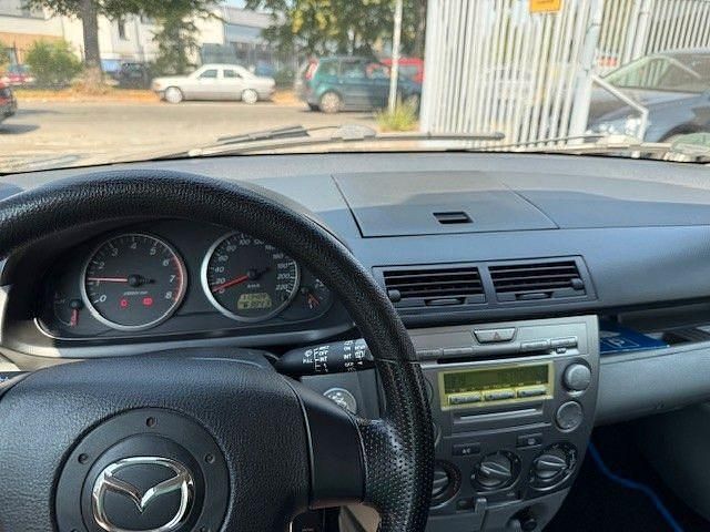 Gebraucht Mazda 2 Exclusive 80 PS (58 kW) 2004 Blau Kleinwagen