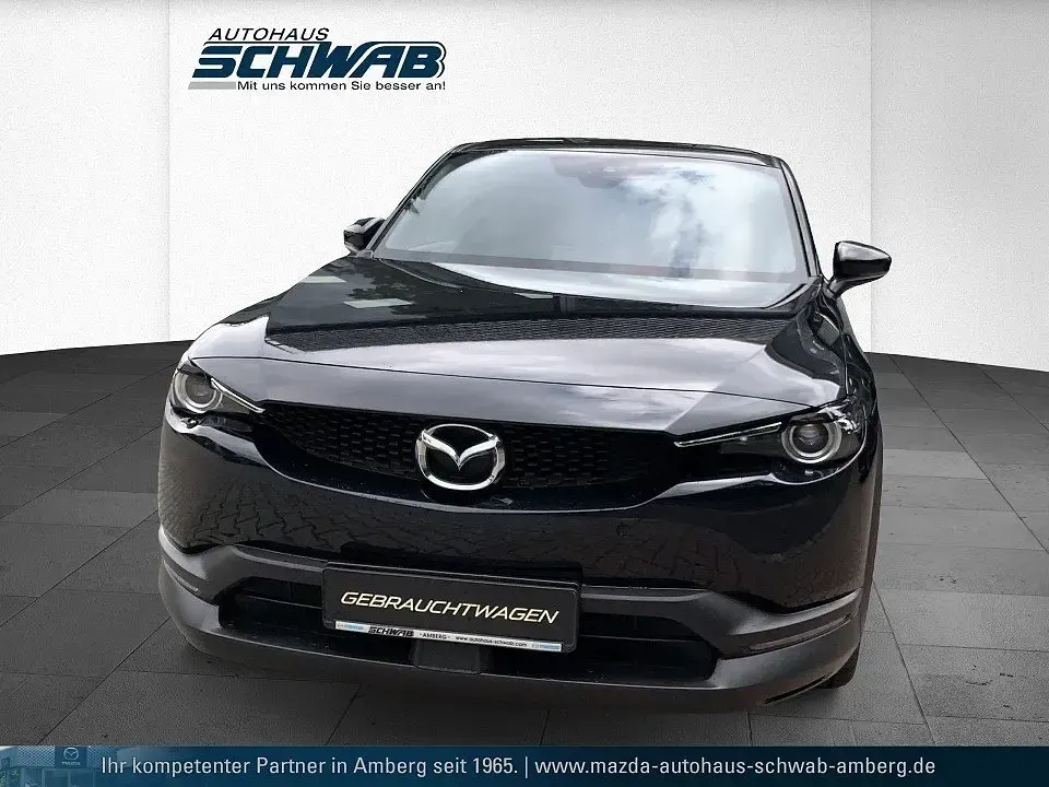 Używany Mazda MX30 Ad'Vantage 106 kW (145 KM) 2022 Czarny SUV