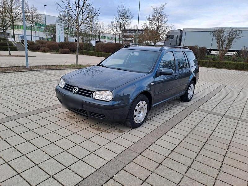 Gebraucht VW Golf IV 105 PS (77 kW) 2003 Blau Kombi