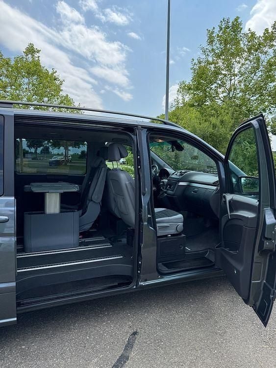 Gebraucht 2011 Mercedes Viano Edition Van / Kleinbus | 4.200 € - Bild 1/2