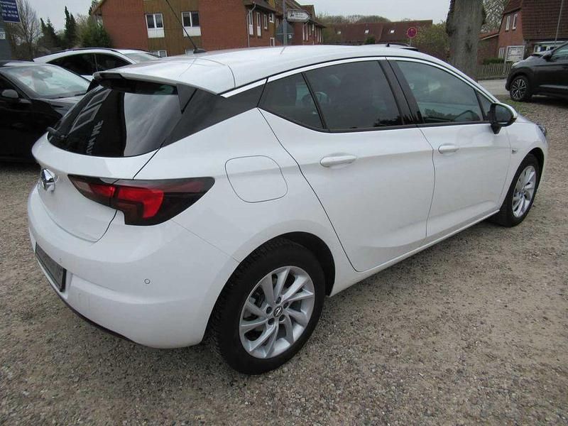 Gebraucht Opel Astra Elegance 110 PS (80 kW) 2020 Weiß Limousine