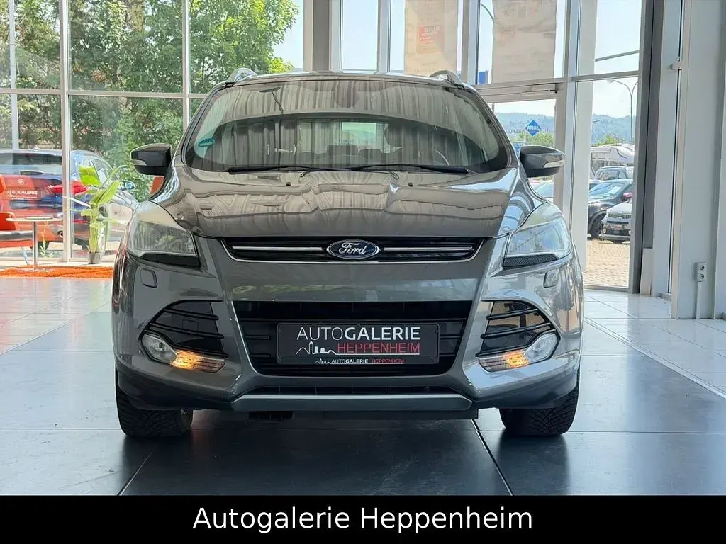 Gebraucht Ford Kuga Titanium 163 PS (119 kW) 2013 Grau SUV