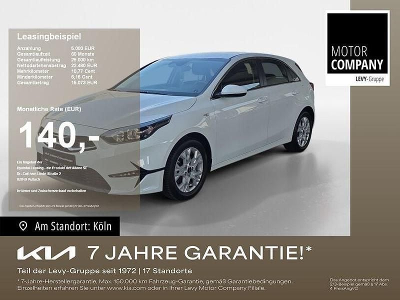 Neu Kia Ceed Comfort 140 PS (102 kW) 2025 Carraraweiss Kleinwagen