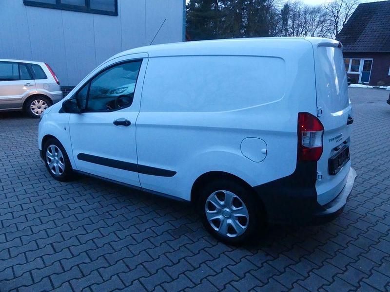 Gebraucht Ford Transit Trend 75 PS (55 kW) 2022 Weiß Limousine