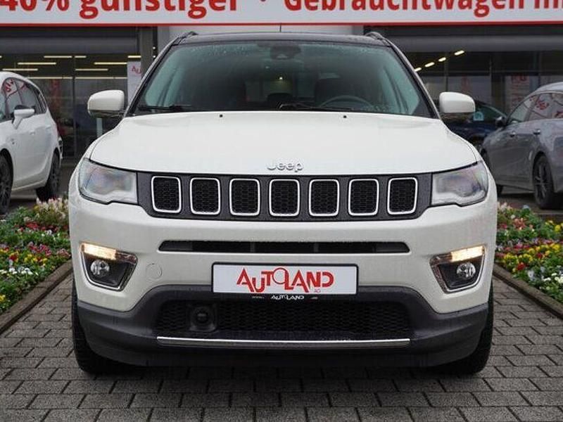 Gebraucht Jeep Compass Limited 170 PS (125 kW) 2018 Weiß SUV