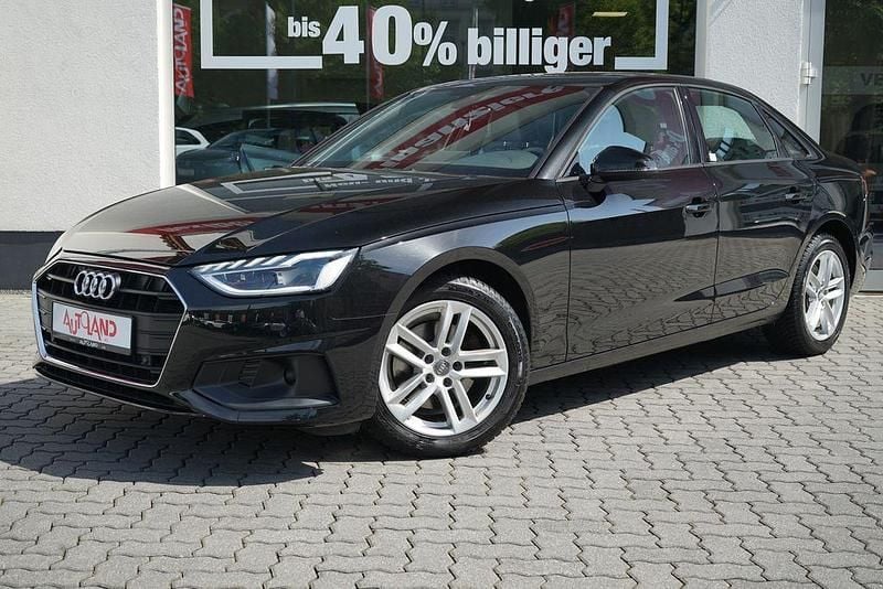 Silber (metallic) Gebraucht 2021 Audi A4 Advanced Limousine | 26.990 € (Fairer Preis) - Bild 1/4