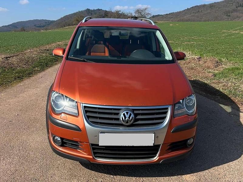 Gebraucht VW Touran Cross 140 PS (102 kW) 2008 Orange Van / Kleinbus