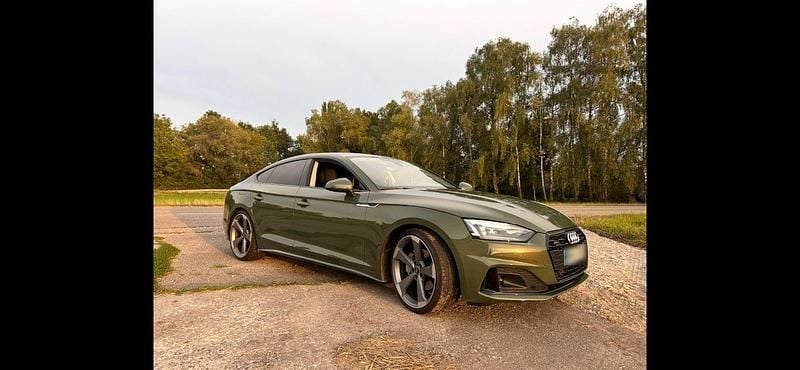Gebraucht Audi A5 Advanced 204 PS (150 kW) 2022 Grün Coupé