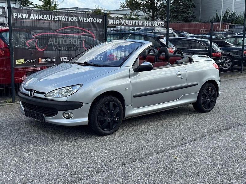Grau Gebraucht 2002 Peugeot 206 CC Platinum Cabrio | 1.850 € (Fairer Preis) - Bild 1/4