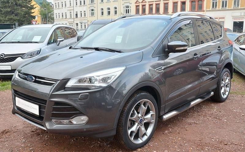 Gebraucht Ford Kuga Titanium 179 PS (131 kW) 2015 Grau SUV